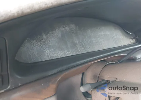 1995 Oldsmobile 98 Regency Elite z USA, uszkodzony, nr VIN 1G3CX52K5S4310127